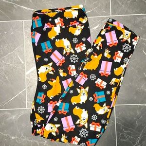 EUC Corgi Christmas Leggings. Super soft!